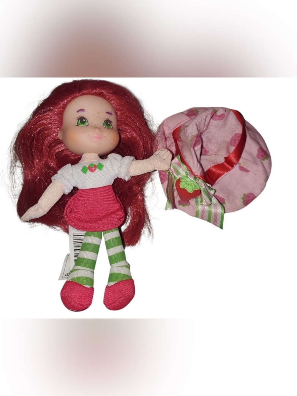 STRAWBERRY SHORTCAKE - VINTAGE 2008 DOLL W BRUSHABLE HAIR AND ORIGINAL HAT